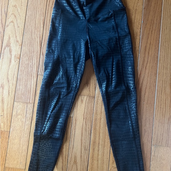 Victoria’s Secret Leggings - Picture 1 of 3